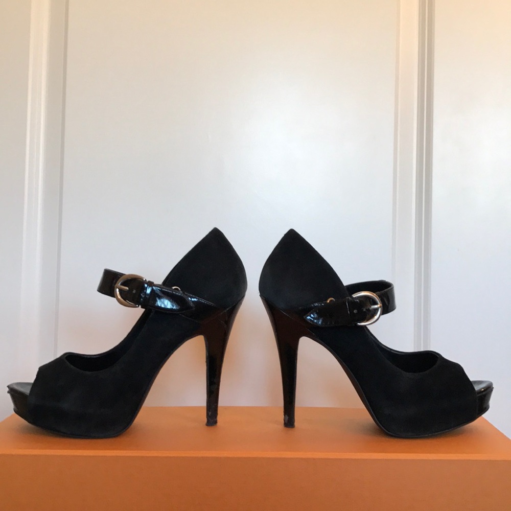 Jessica Simpson Platform Heels Black Buckle Strap